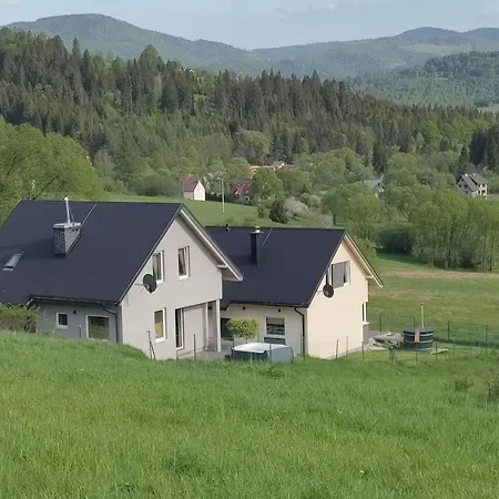 Casa vacanze Modernes In Mit Grossem Garten By Interhome *