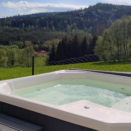 Modernes In Mit Grossem Garten By Interhome Kiczora